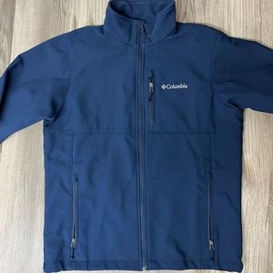 Columbia soft shell zip up jacket